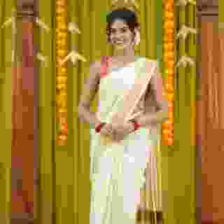 KERALA SAREE OFF & OFF