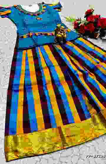 COUPLE COMBO MATCHING AND MATCHING TRADITIONAL SET MATCHING COMBO FOR FESTIVAL SEASONS - DARK SKY BLUE (2)