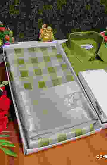 COUPLE COMBO MATCHING AND MATCHING TRADITIONAL SET MATCHING COMBO FOR FESTIVAL SEASONS - PESTA GREEN