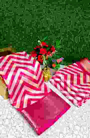 Fancy print office wear cotton sarees all over body mango and leaf pattern design premium look lightweight comfortable wear - LIGHT PINK (1)