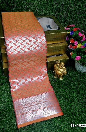 Korvai kotanji Trendy & Fancy bhutta and 2/100  Silk Cotton Sarees Function wear - DARK GREEN (2)