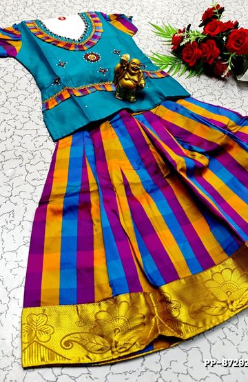 Kubera borderless elite bridal rapier fancy light weight silk type sarees function wear - LEVENDOR (1)