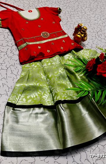 Korvai kotanji Trendy & Fancy bhutta and 2/100 Silk Cotton Sarees Function wear - EMERALD COLOUR