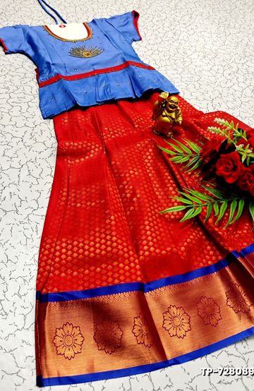 BANARASI POCHAMPALLY ALL OVER BODY SILVAR ZARI BUTTA DESIGN   FUNCTION WEAR SOFT SILK SAREES - EMERALD COLOUR