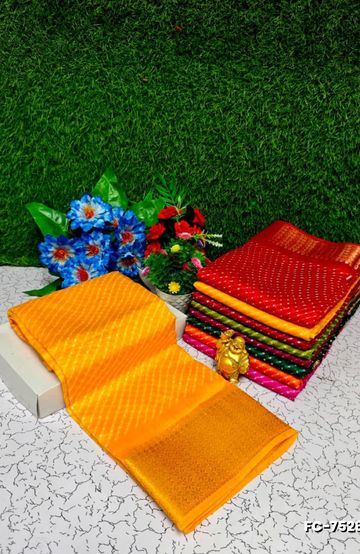 COUPLE COMBO MATCHING AND MATCHING TRADITIONAL SET MATCHING COMBO FOR FESTIVAL SEASONS - RED