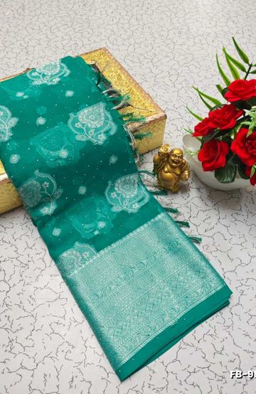 COUPLE COMBO MATCHING AND MATCHING TRADITIONAL SET MATCHING COMBO FOR FESTIVAL SEASONS - ROYAL BLUE