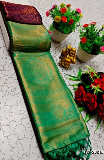 COUPLE COMBO MATCHING AND MATCHING TRADITIONAL SET MATCHING COMBO FOR FESTIVAL SEASONS - RED