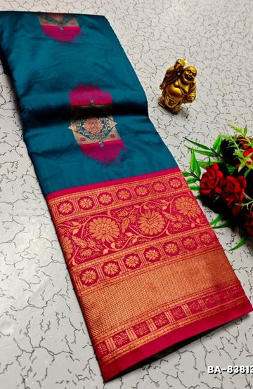 COUPLE COMBO MATCHING AND MATCHING TRADITIONAL SET MATCHING COMBO FOR FESTIVAL SEASONS - ROYAL BLUE