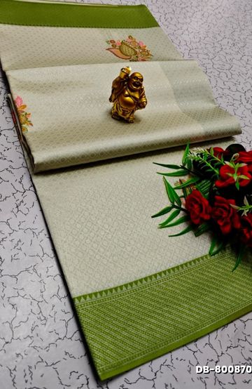 Digital Kubera Pattu Light Weight Luxurious, soft-draping Kubera Pattu Print Saree - IVORY COLOUR