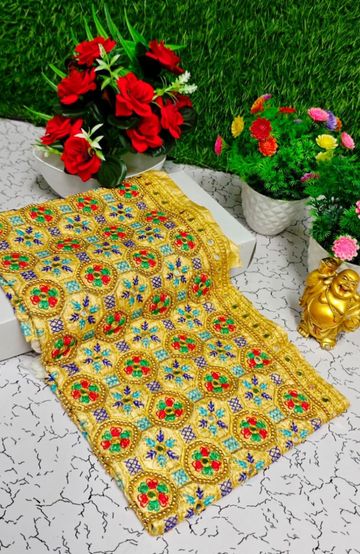 MODERN FANCY SOFT SILK SAREES WITH BUTTA DESIGN - MEJANTA (1)