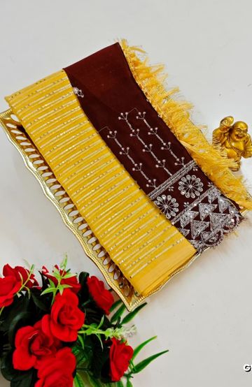 1000 Butta premium Soft Silk Saree weddings, festivals, traditional Wear - PEACOCK GREEN (1)