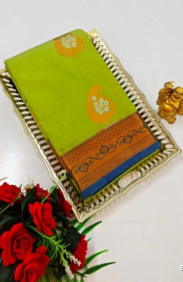 Banaras with our banarasi cotton fabric — a beautiful fusion of classic artistry and breathable comfort wear saree - CREAM (2)