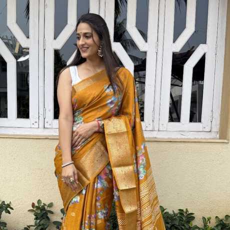 DOLA SILK