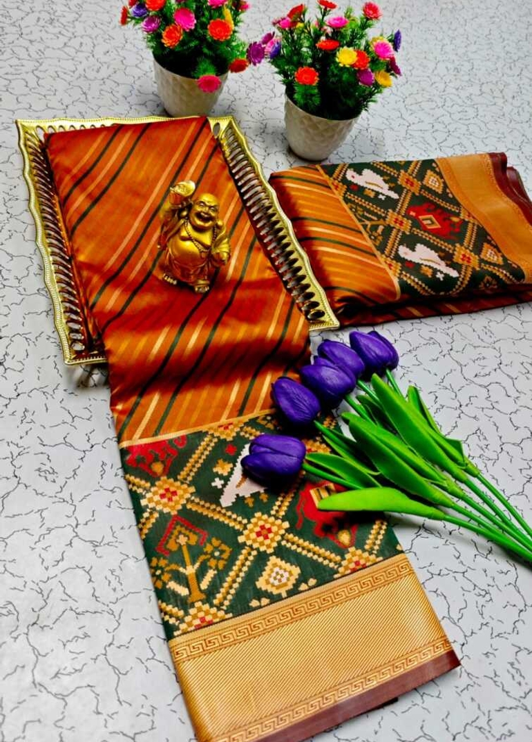 TRANDING   PATOLA SILK SAREES - VENTHAYA COLOUR