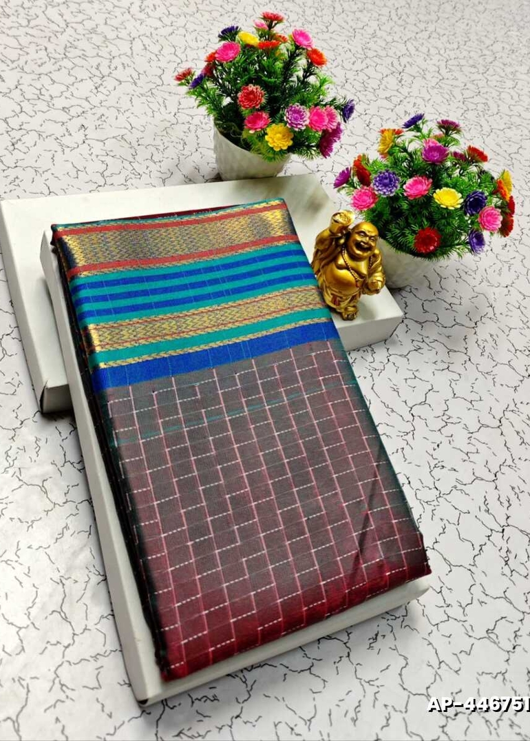 AARANI PATTU FANCY  STAR CHECKED SOFT  SILK LIGHT WEIGHT  SAREES - ONIYAN PINK