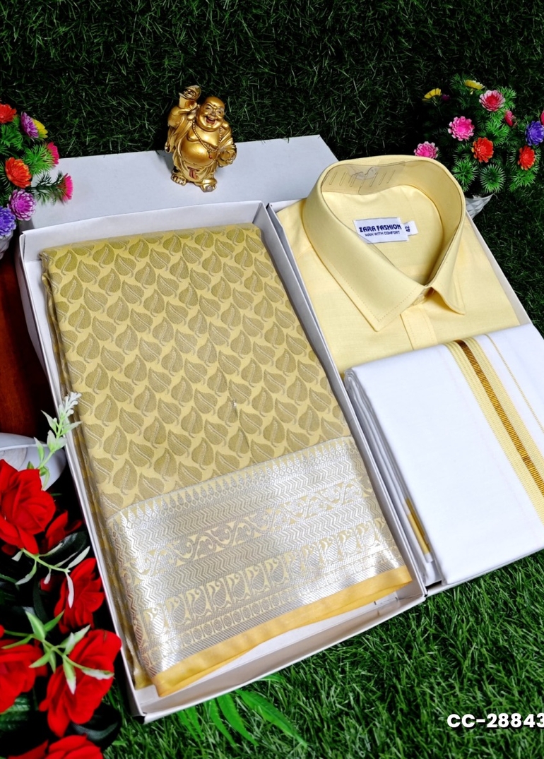 COUPLE COMBO MATCHING AND MATCHING TRADITIONAL SET MATCHING COMBO FOR FESTIVAL SEASONS - CREAM (1)