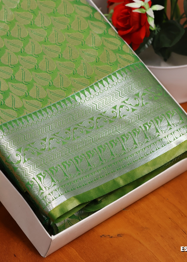 BRIDAL SILK GOLD SILVAR AND COPPER ZARI WEAVE AND WEDDING ART SILK SAREES - GREEN (1)