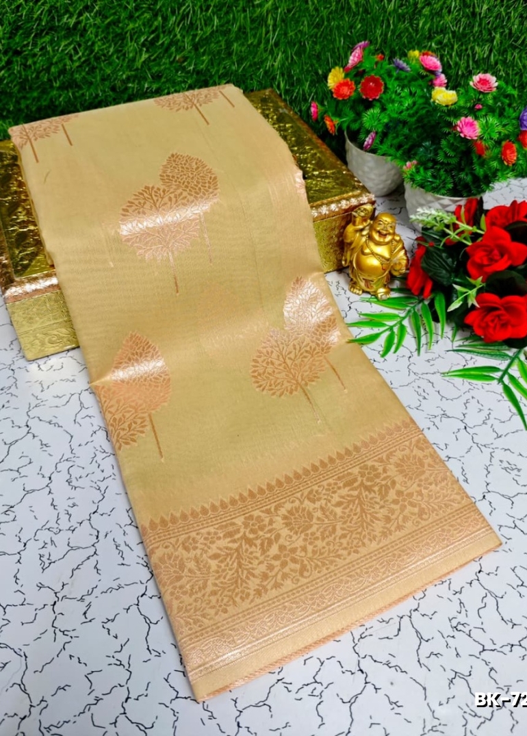Banaras with our Banarasi Cotton fabric — a beautiful fusion of classic artistry and breathable comfort wear saree - LIGHT GOLD