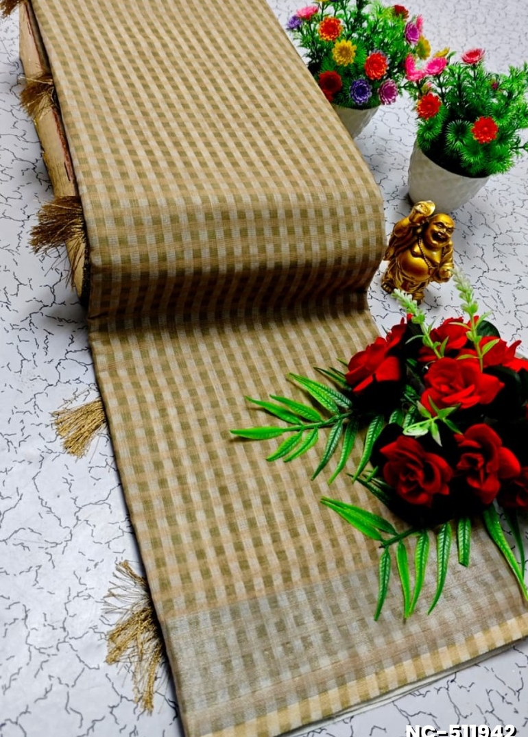 Nayanthara Inspired Checked Sarees with multiple colors - LIGHT PEACH