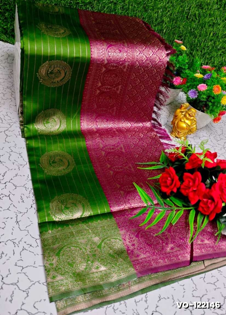 Traditional vaira oosi silk saree - perfect for weddings & festivals - LIGHT GREEN SHADE
