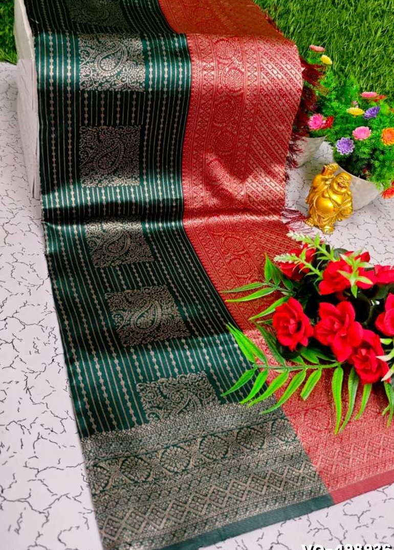 Traditional vaira oosi silk saree - perfect for weddings & festivals - BOTTLE GREEN (2)