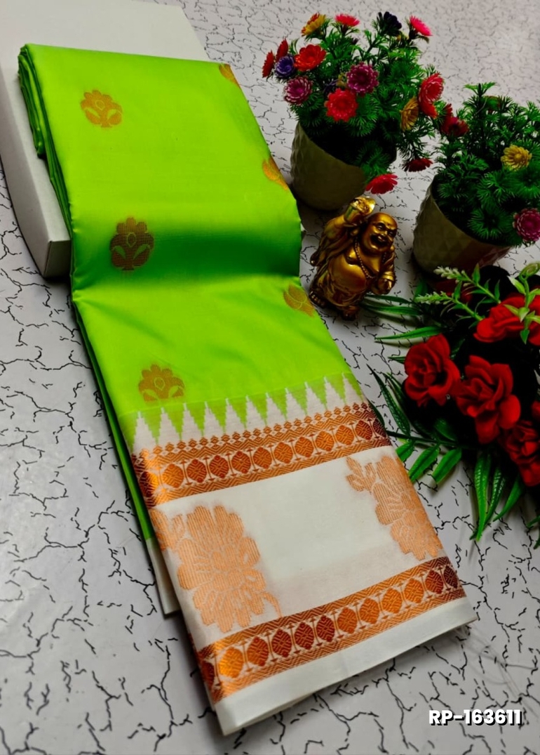 A "Retta Petta" soft silk saree with Rich Pallu and Blouse - PARET GREEN