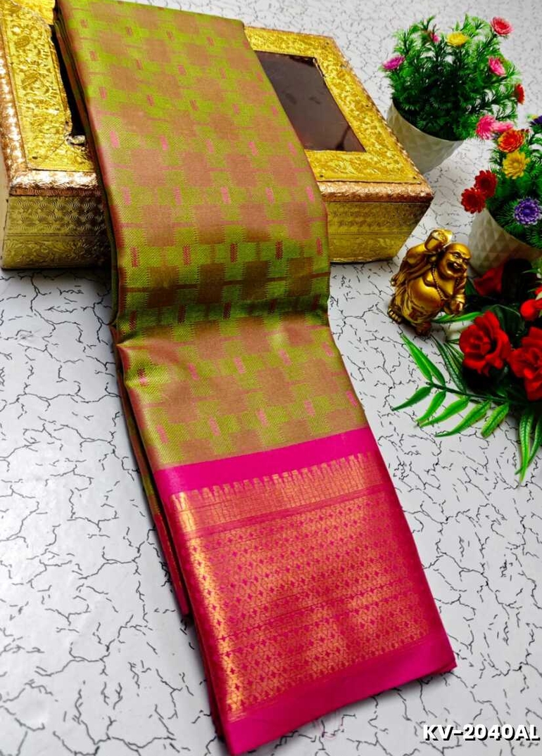 Kayal Premium Soft Silk Saree rich green with pink mixed color body adorned with subtle checkered motifs and a striking contrast pink border - LITE GREEN