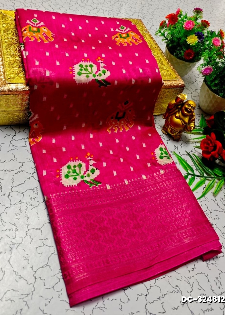 Dailywear cotton sarees all over body peacock designpattern design premium look lightweight comfortable wear - PINK