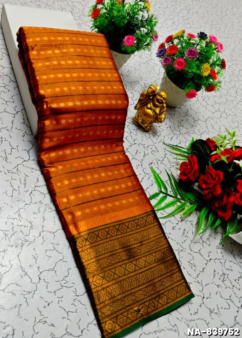 Narayani Cotton with Classic Zari Temple Border - VENTHAYA COLOUR