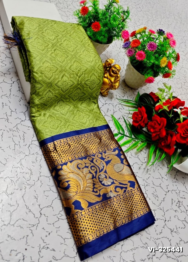 Traditional Paavaii Silk Saree And Premium Design Saree Border Zari Design - LIGHT GREEN