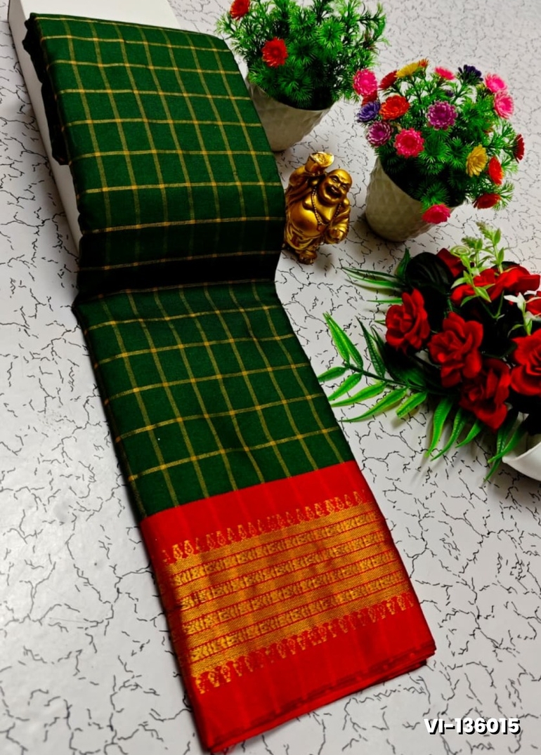 Traditional Checked Silk Saree Premium Design Border Zari Design - GREEN