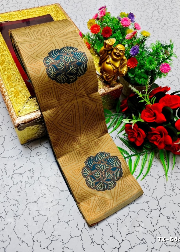 Kubera borderless elite bridal rapier fancy light weight silk type sarees function wear - SANDLE (3)