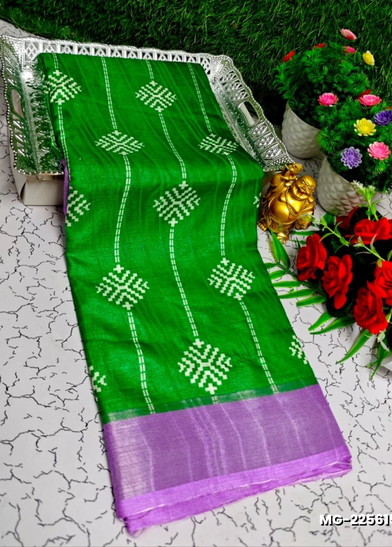 Traditional Look Malgudi Silk Saree Lightweight Silk Blend Saree - GREEN (2)