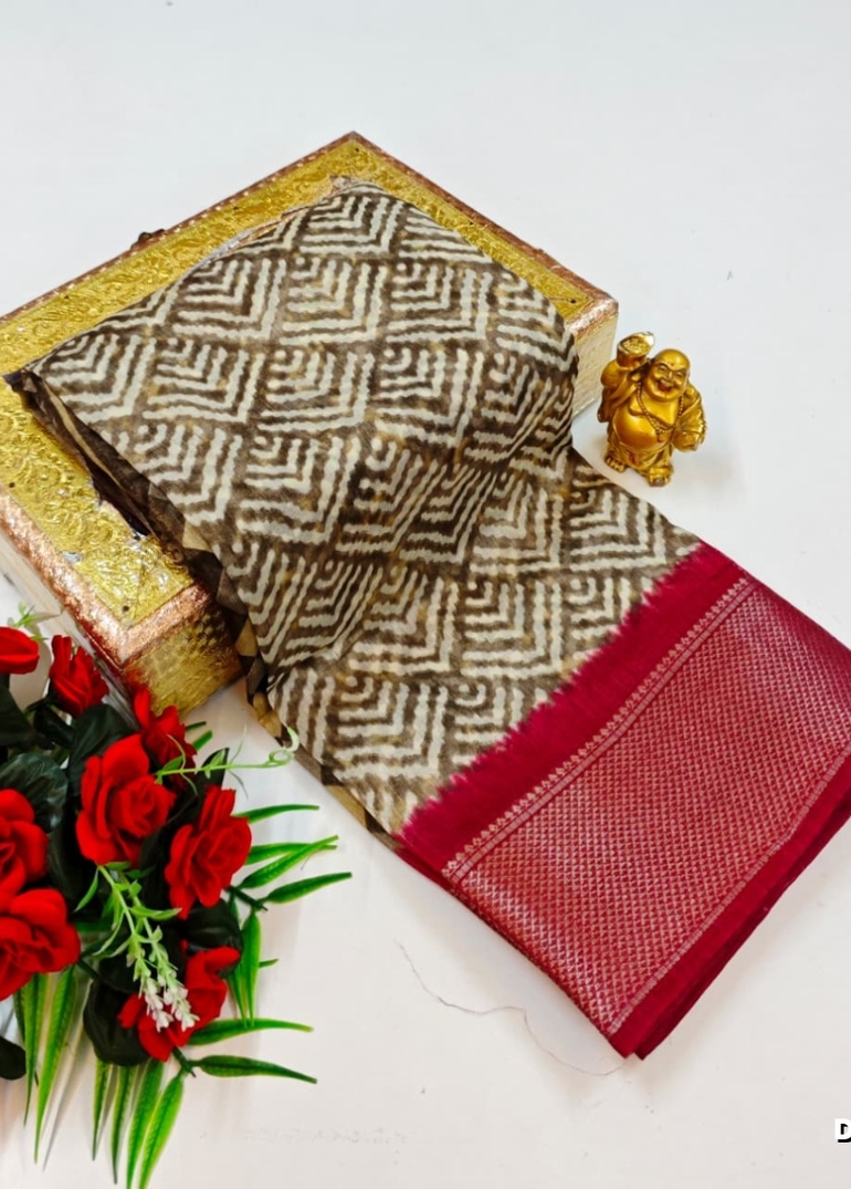 Dailywear cotton sarees premium look lightweight comfortable wear - COFEE BROWN
