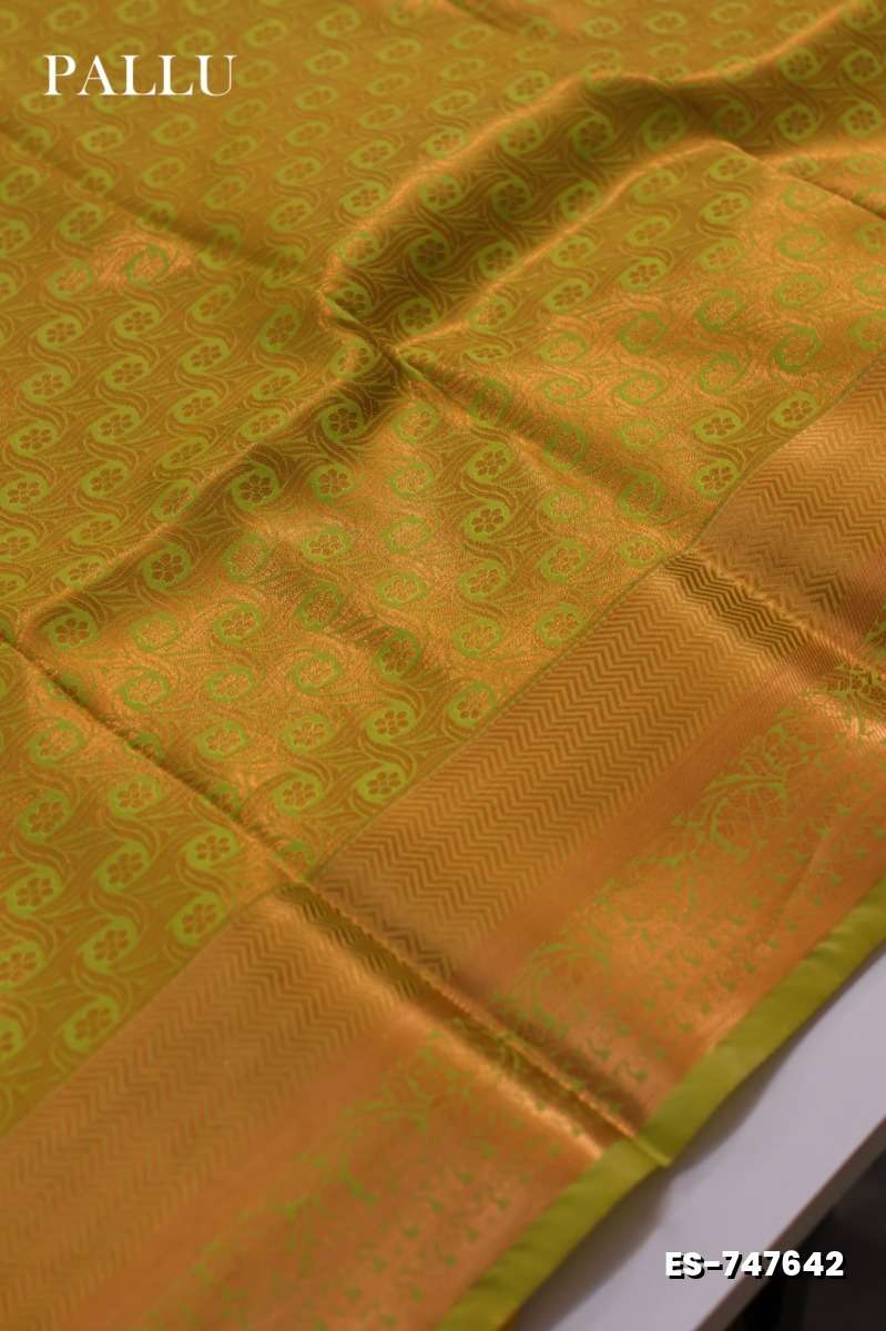 BRIDAL SILK GOLD SILVAR AND COPPER ZARI WEAVE AND WEDDING ART SILK SAREES - LIGHT PEACH (3)