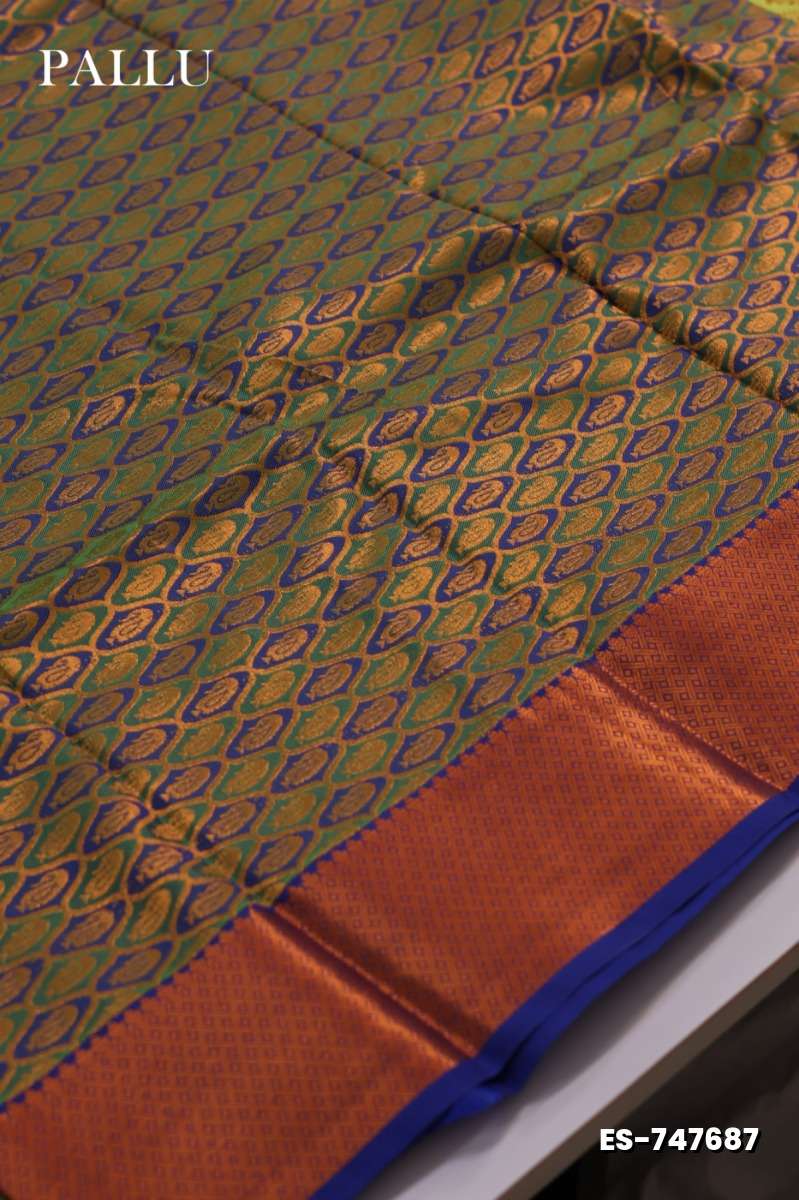 BRIDAL SILK GOLD SILVAR AND COPPER ZARI WEAVE AND WEDDING ART SILK SAREES - FLORAISON GREEN (6)