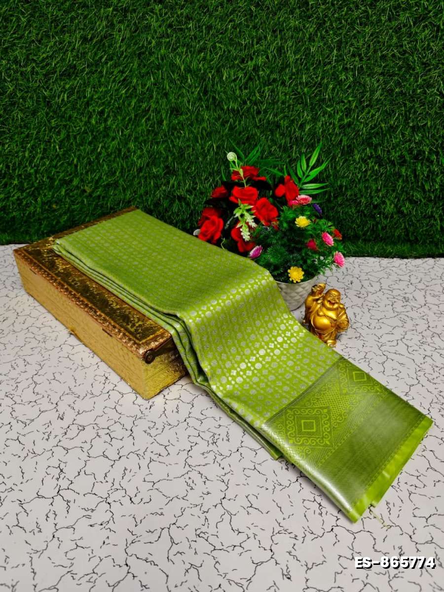 Bridal Silk Gold Silvar And Copper Zari Weave And Wedding Art Silk Sarees - EMERALD COLOUR (5)