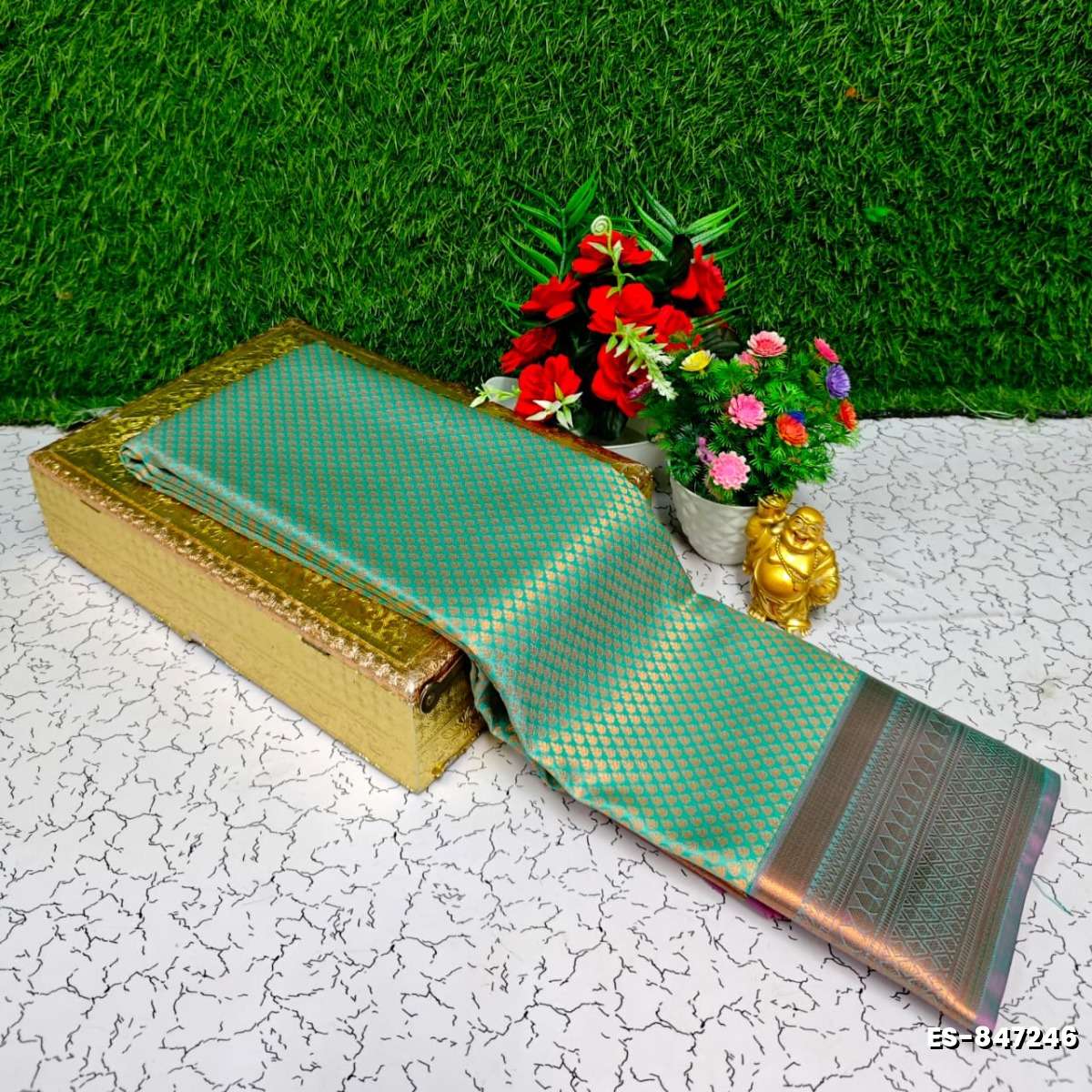 Bridal Silk Gold Silvar And Copper Zari Weave And Wedding Art Silk Sarees - LIGHT GREEN SHADE (3)