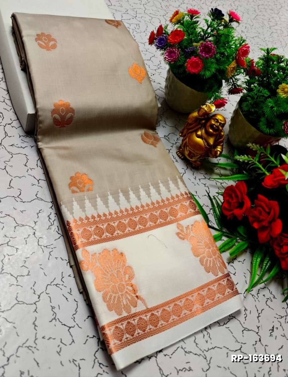 A "Retta Petta" soft silk saree with Rich Pallu and Blouse - CHOCOLATE COLOR