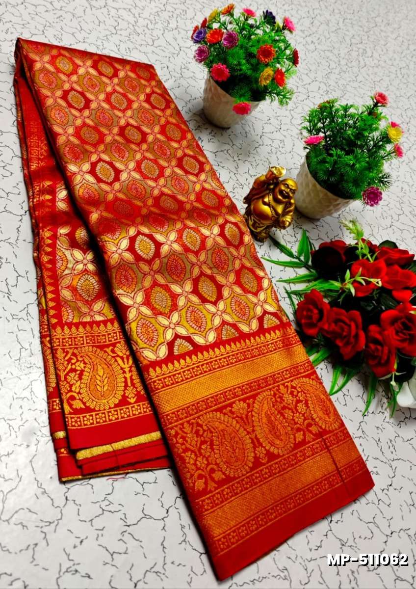 Bridal silk gold silvar and copper zari weave and wedding art silk suba muhurtha pattu sarees - MAROON COLOR (4)