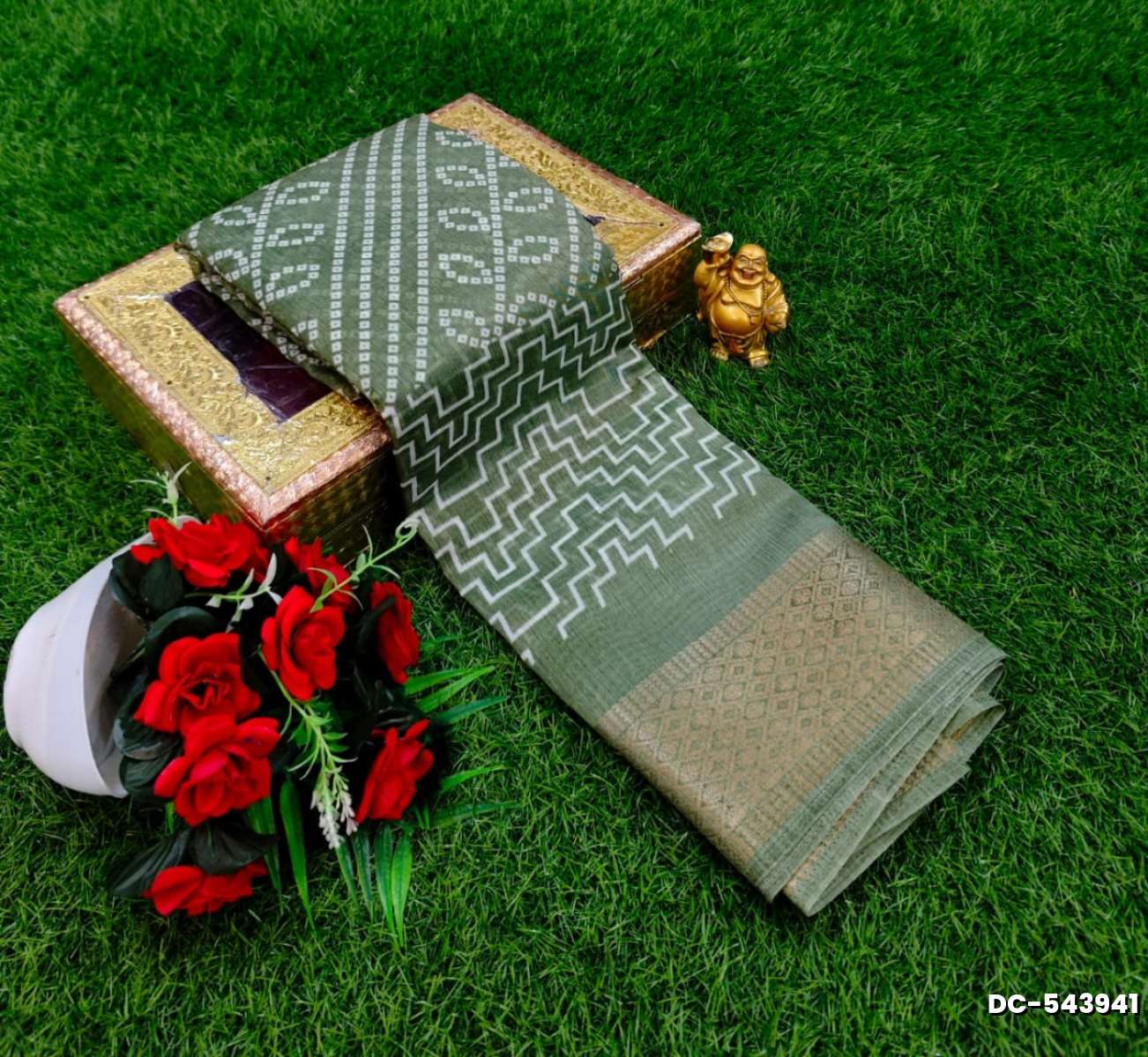 Dailywear cotton sarees premium look lightweight comfortable wear - LIGHT GREEN