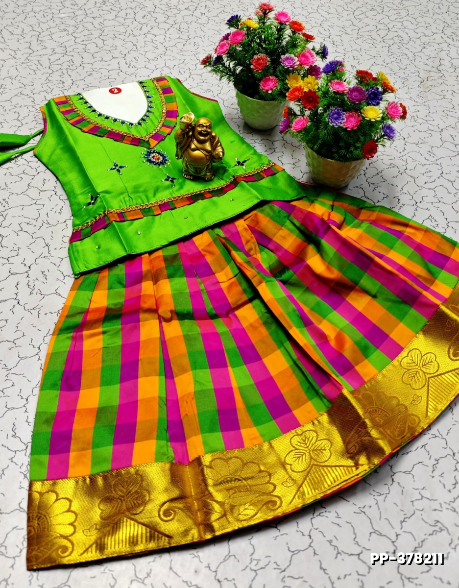 TRENDY WEAR PATTU PAVADAI - PARET GREEN